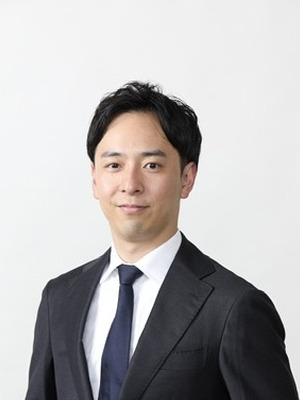 横山 諒一氏のポートレート